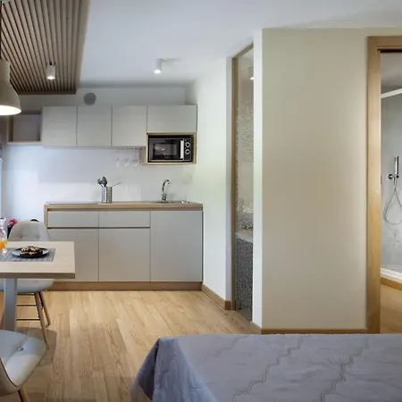 Mini House 4